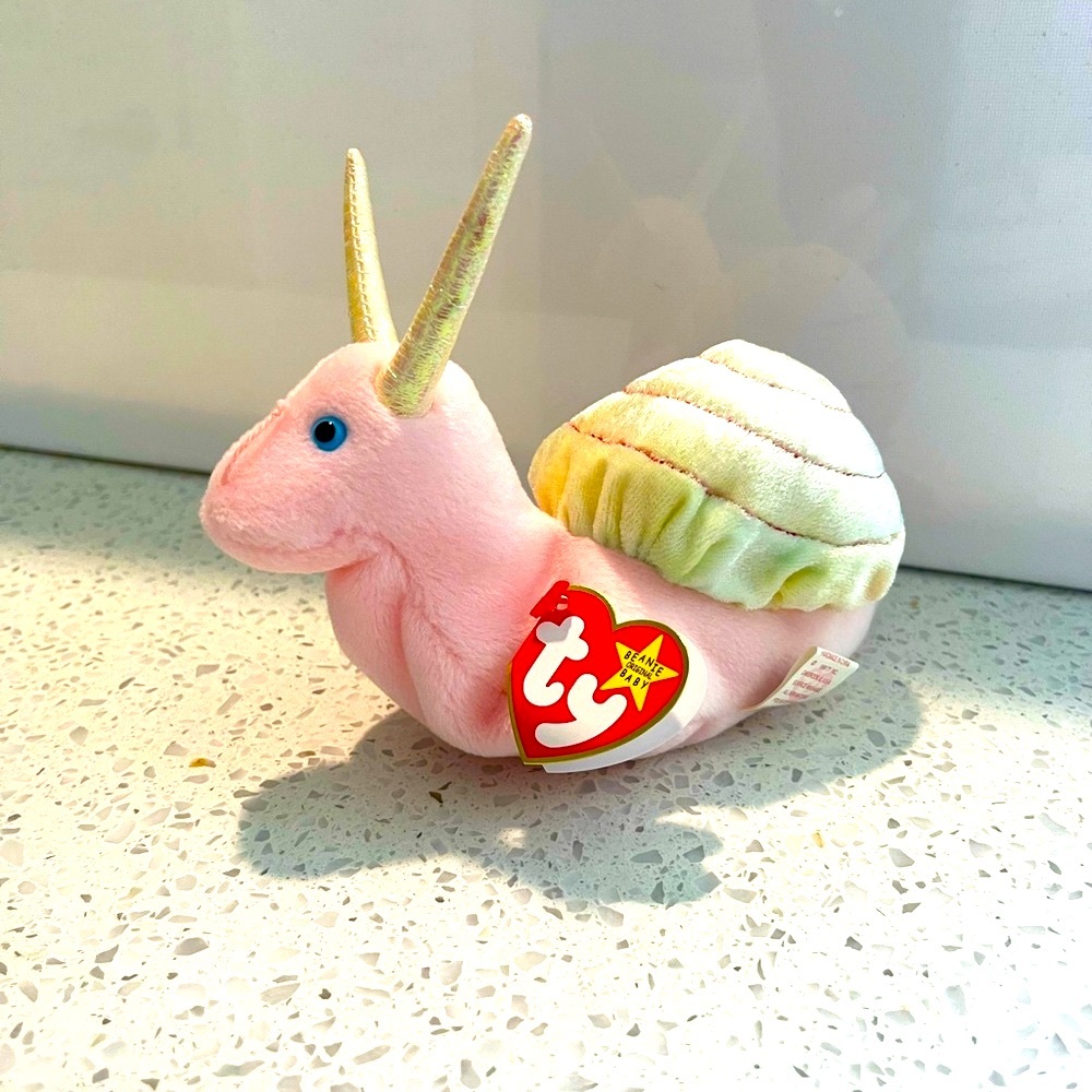 Fully Retired Rare Swirly” the TY Beanie Babies Collectors- 4th Generation